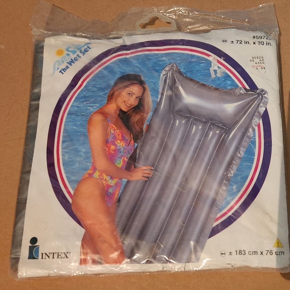 New Sealed Vintage 1997 Intex The Wet Set Suntanner Pool Raft Float Clear